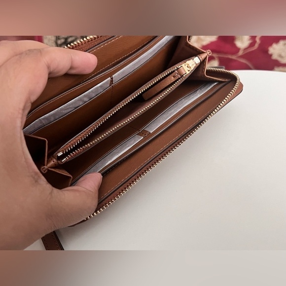 TORY BURCH EMERSON WALLLET /wristelet - moose - Picture 5 of 10